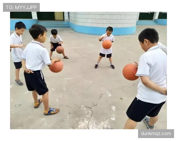 篮球规则解析：非法用手防守的界定与判罚标准